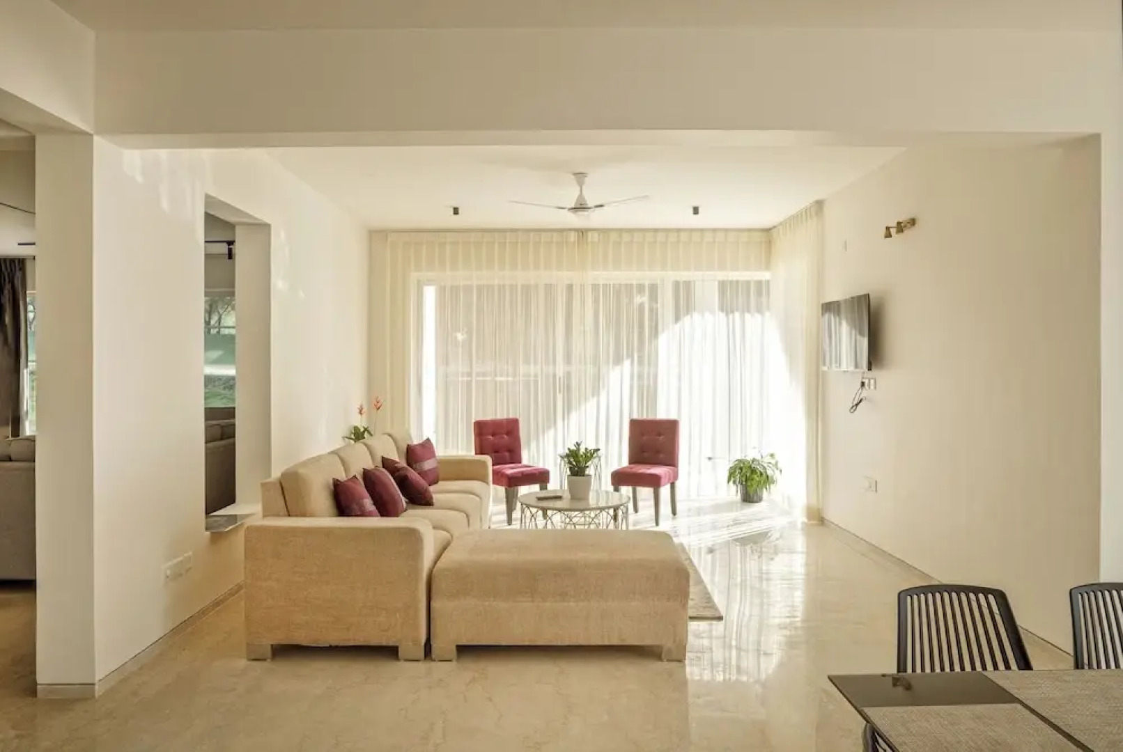 Golf View Home by Stayjade