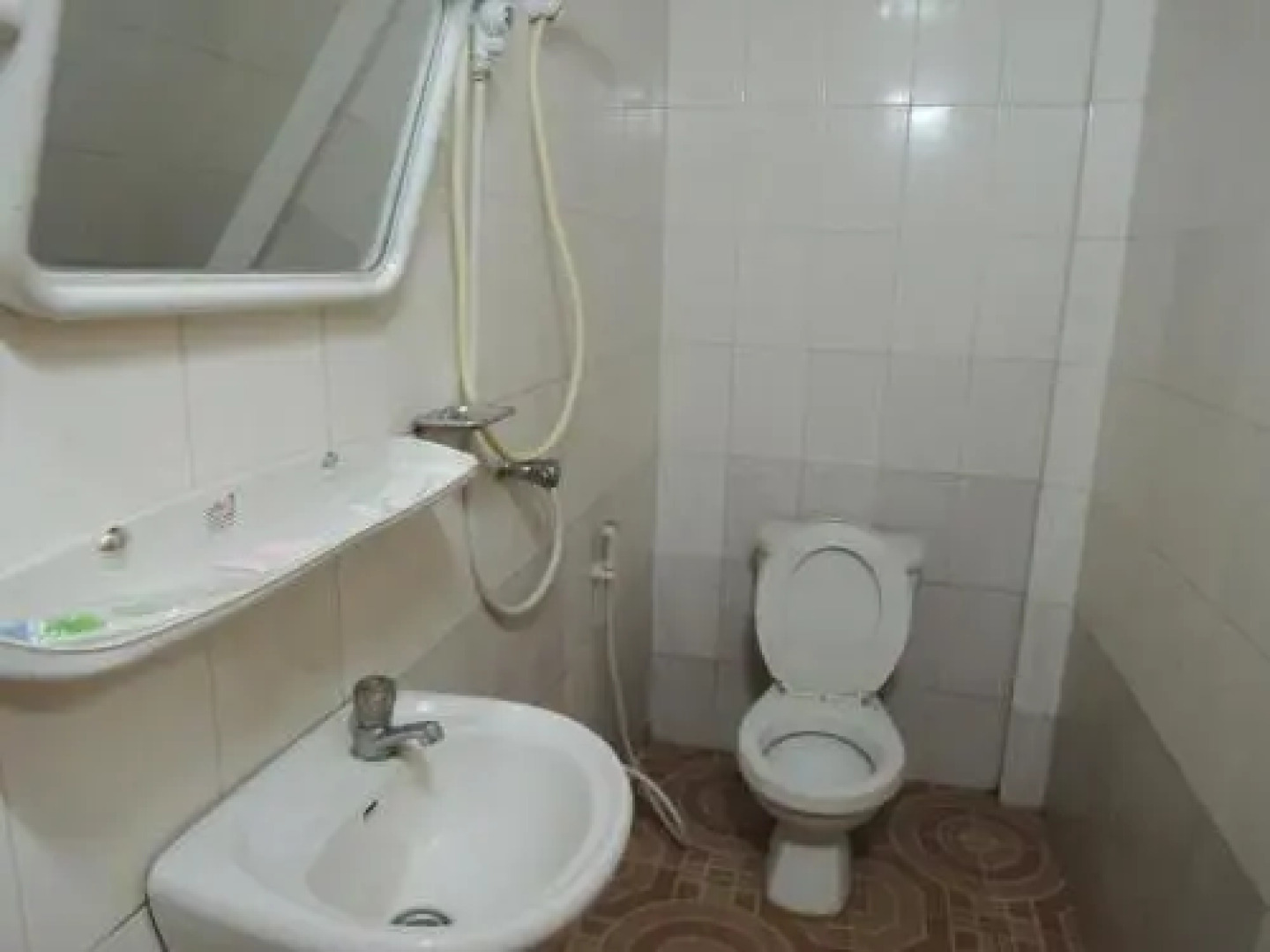 Roeung Loeung Mittapheap Restaurant & Hotel