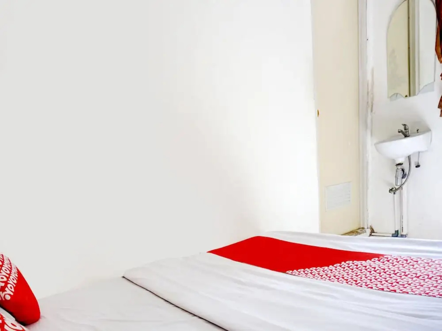 Penginapan Bunda by OYO Rooms