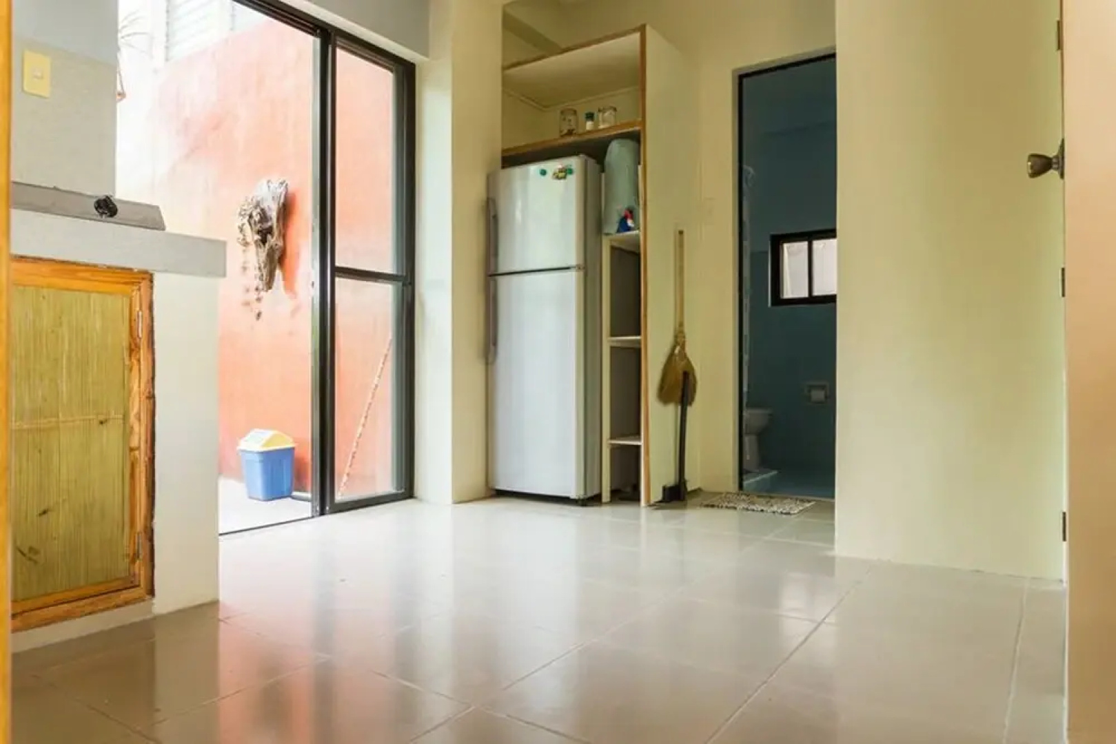 Oceanview Guest House by HangOut Beach & Resort