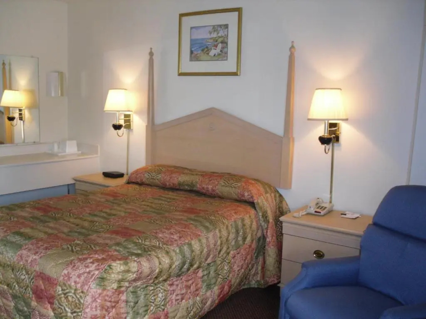 Canterbury Inn & Suites