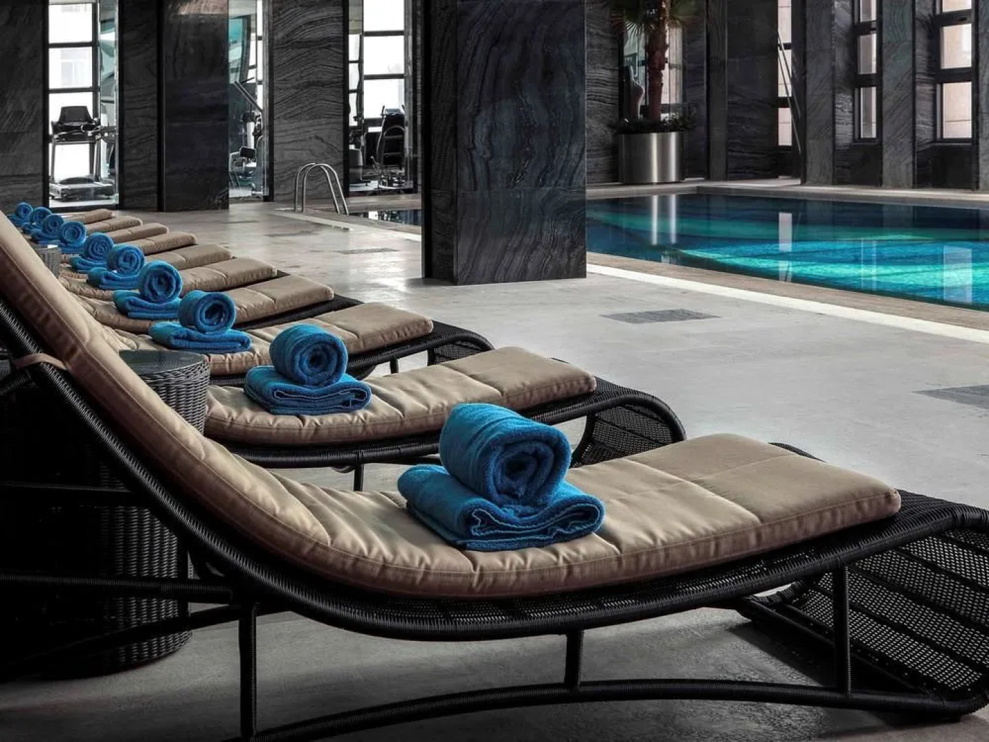 Pullman Anshan Time Square