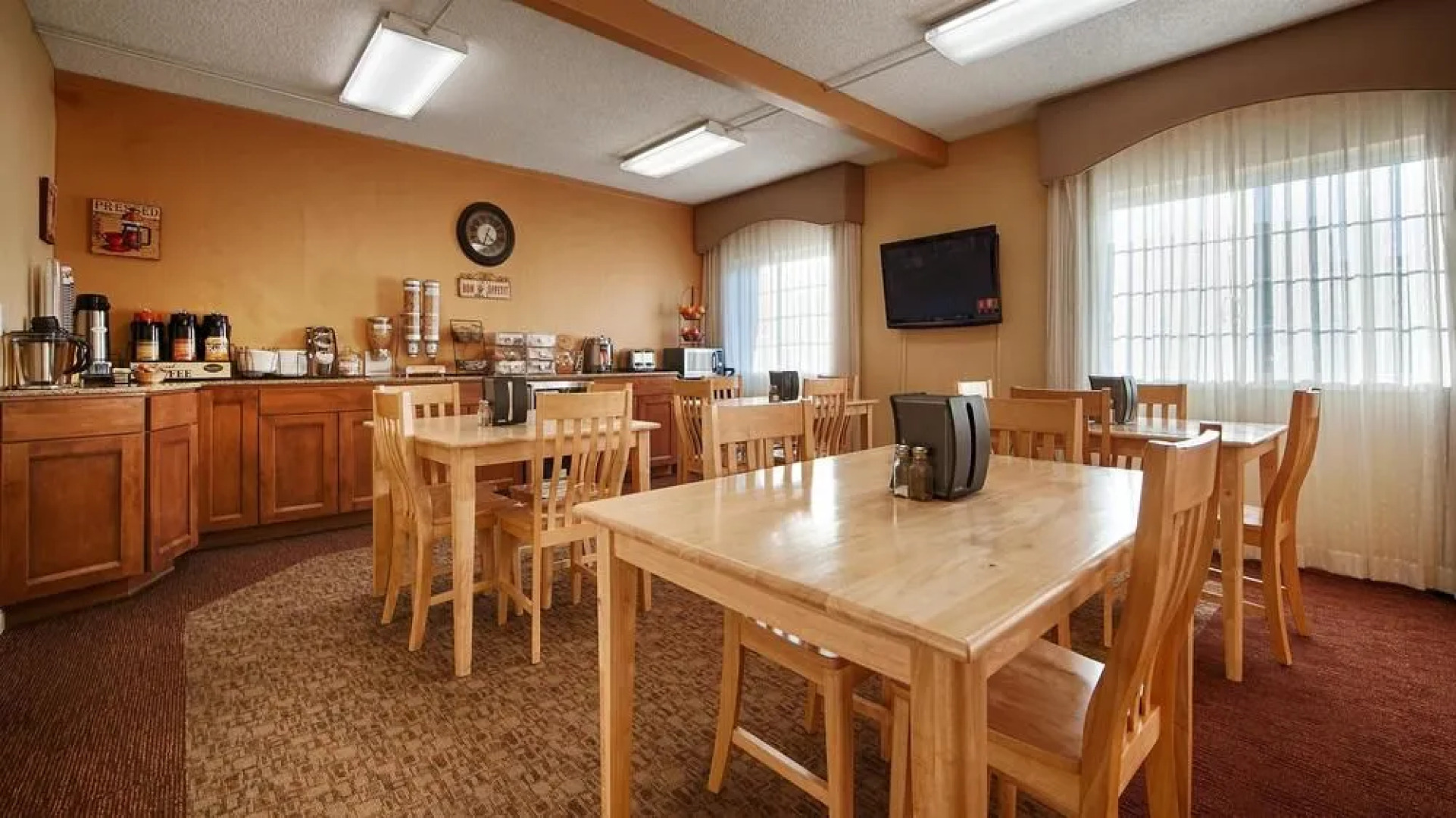 Best Western Kings Inn