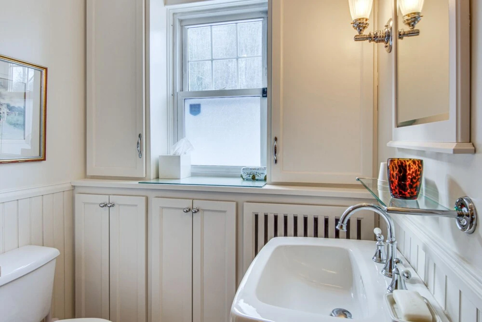 Charming & Spacious Olean Home w/ 2 Fireplaces