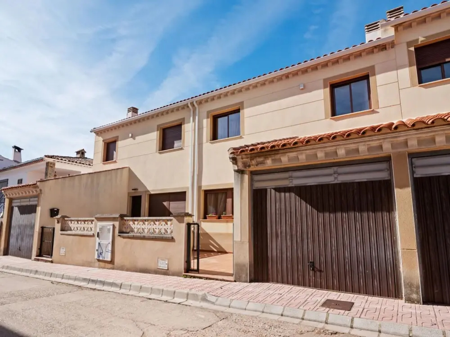 Quaint Holiday Home With Private Pool