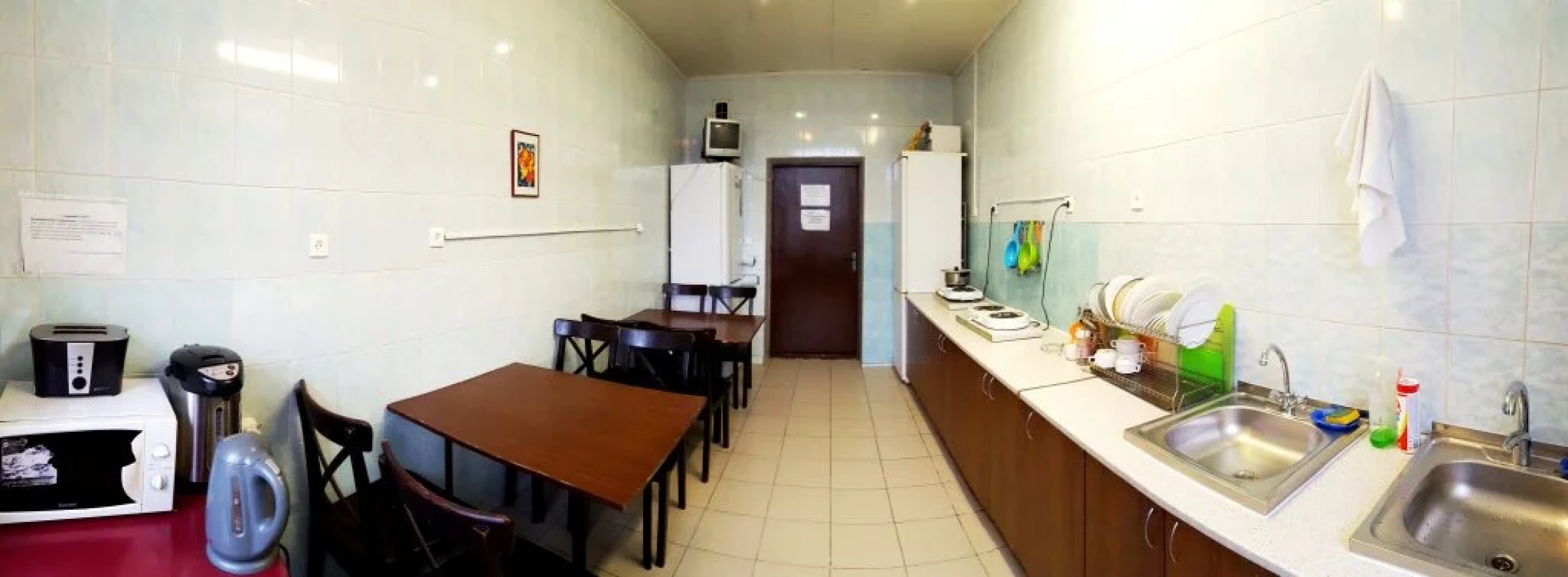 Искра Хостел