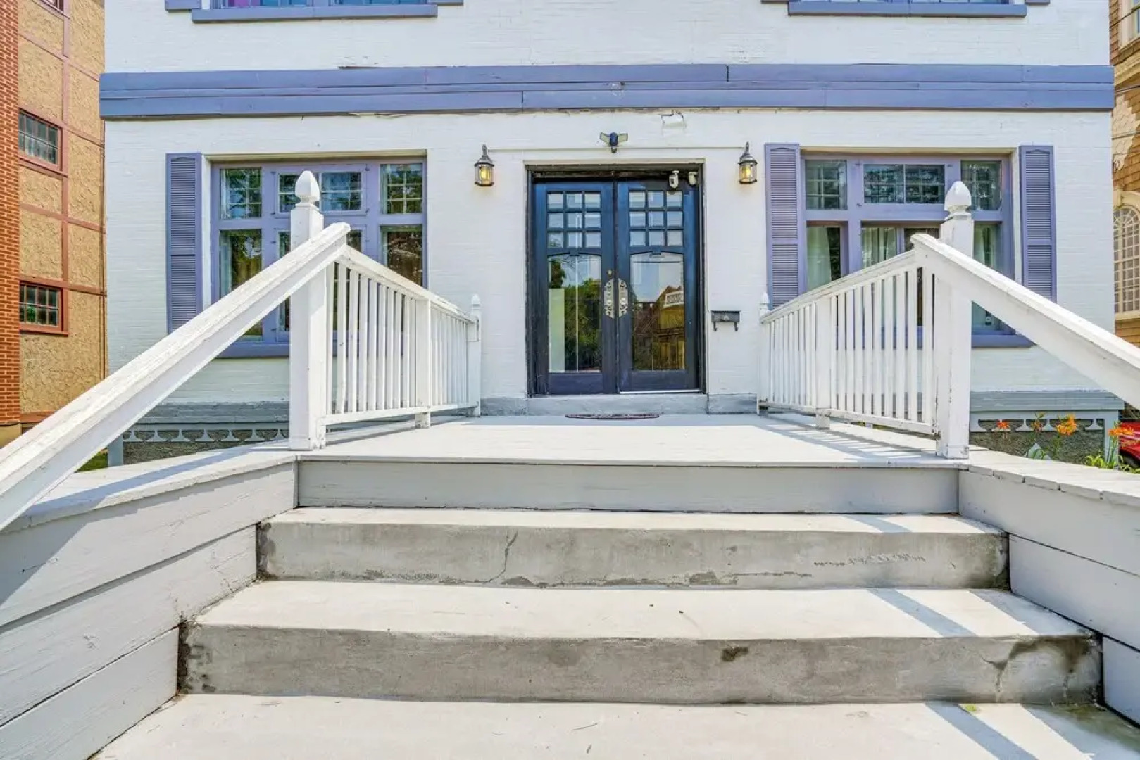 Walk to Nott Memorial: Studious Retreat Near Eats