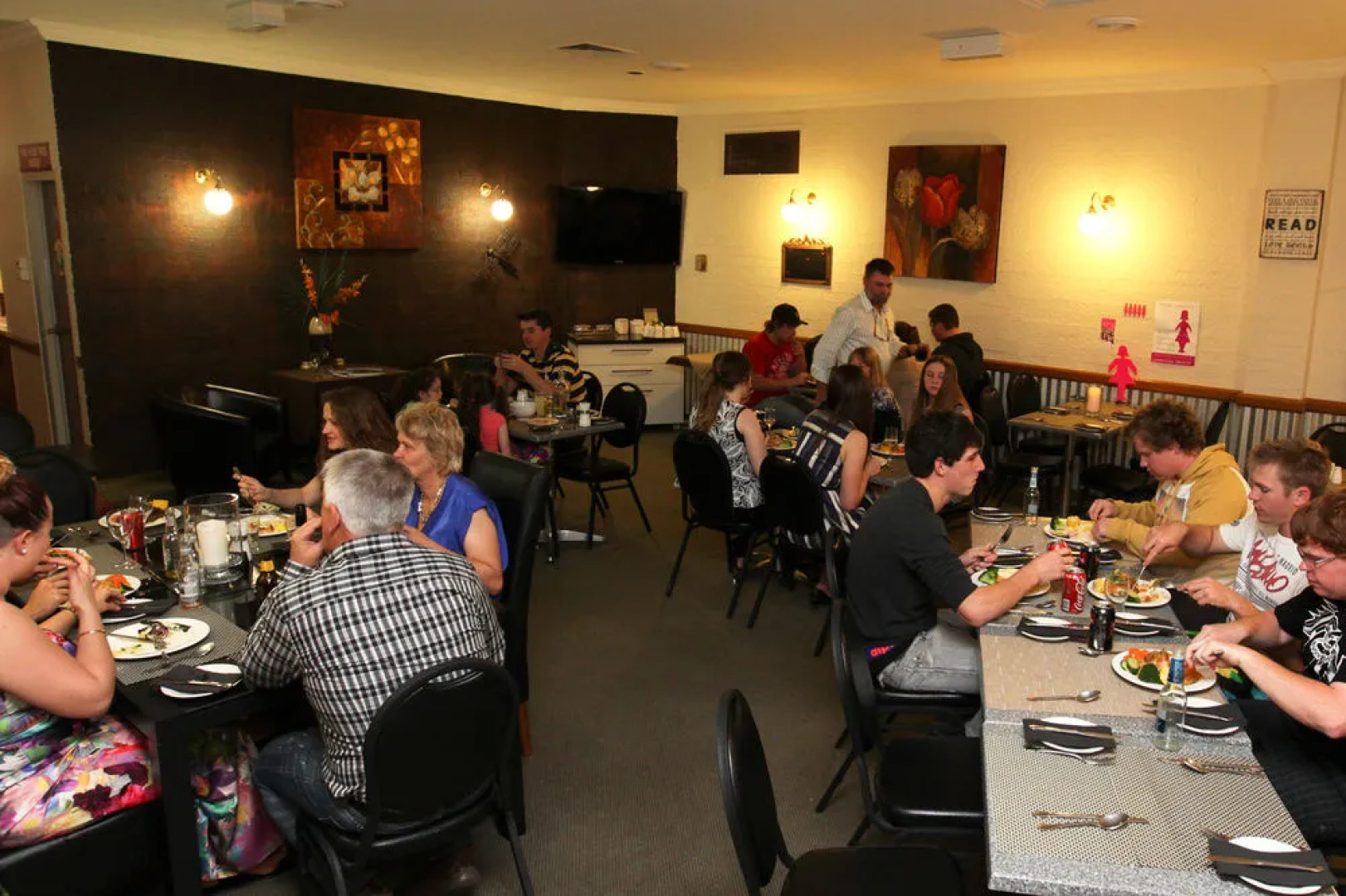 Countryman Motor Inn