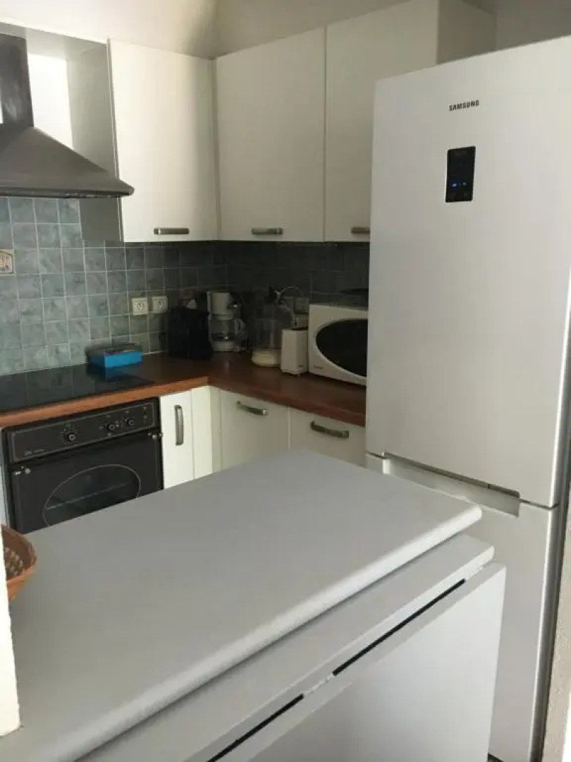 T2 Sausset Proche de la Mer