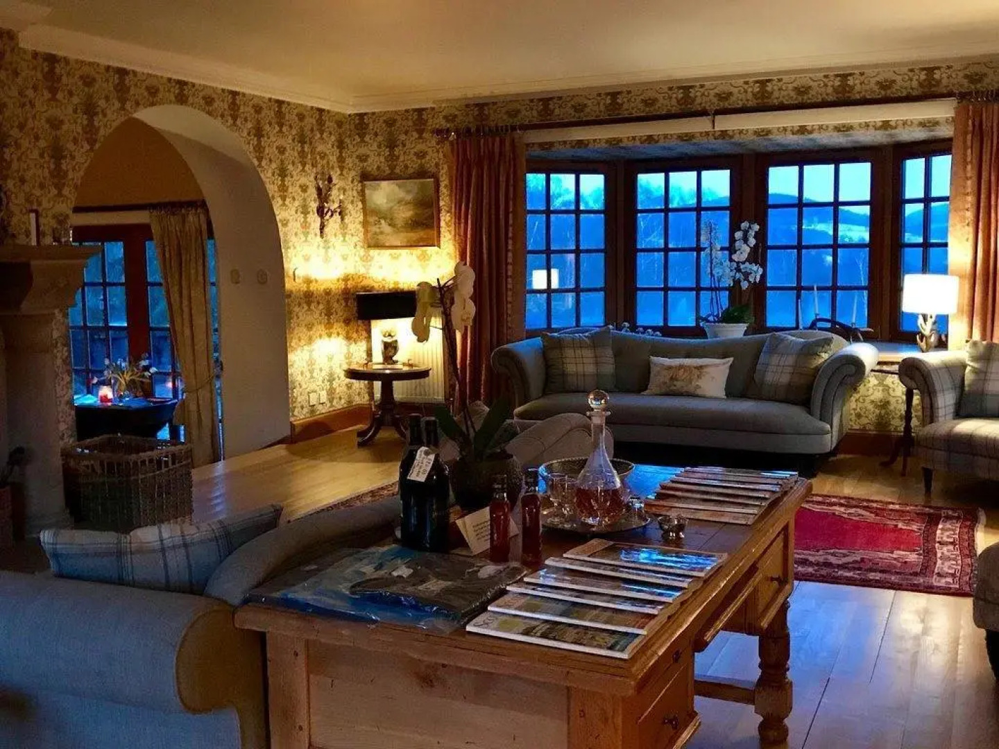 Highland Bear Lodge & Luxury Bear Huts