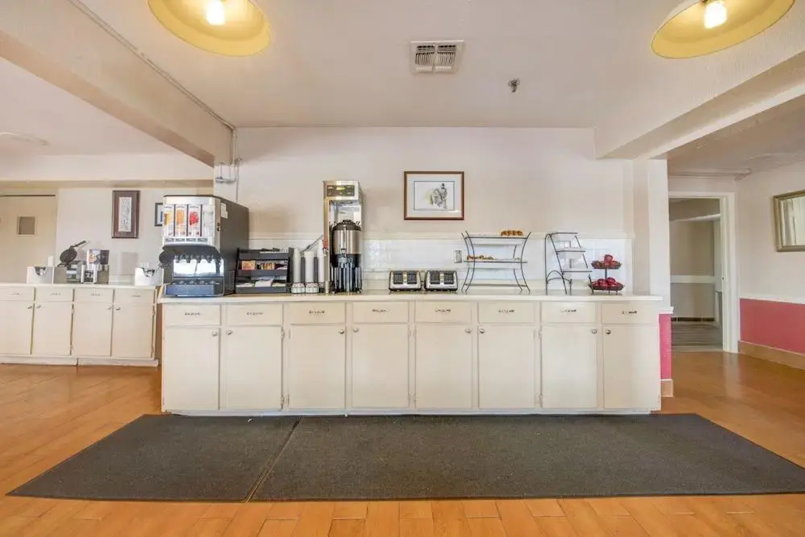 Executive Inn and Suites College Station