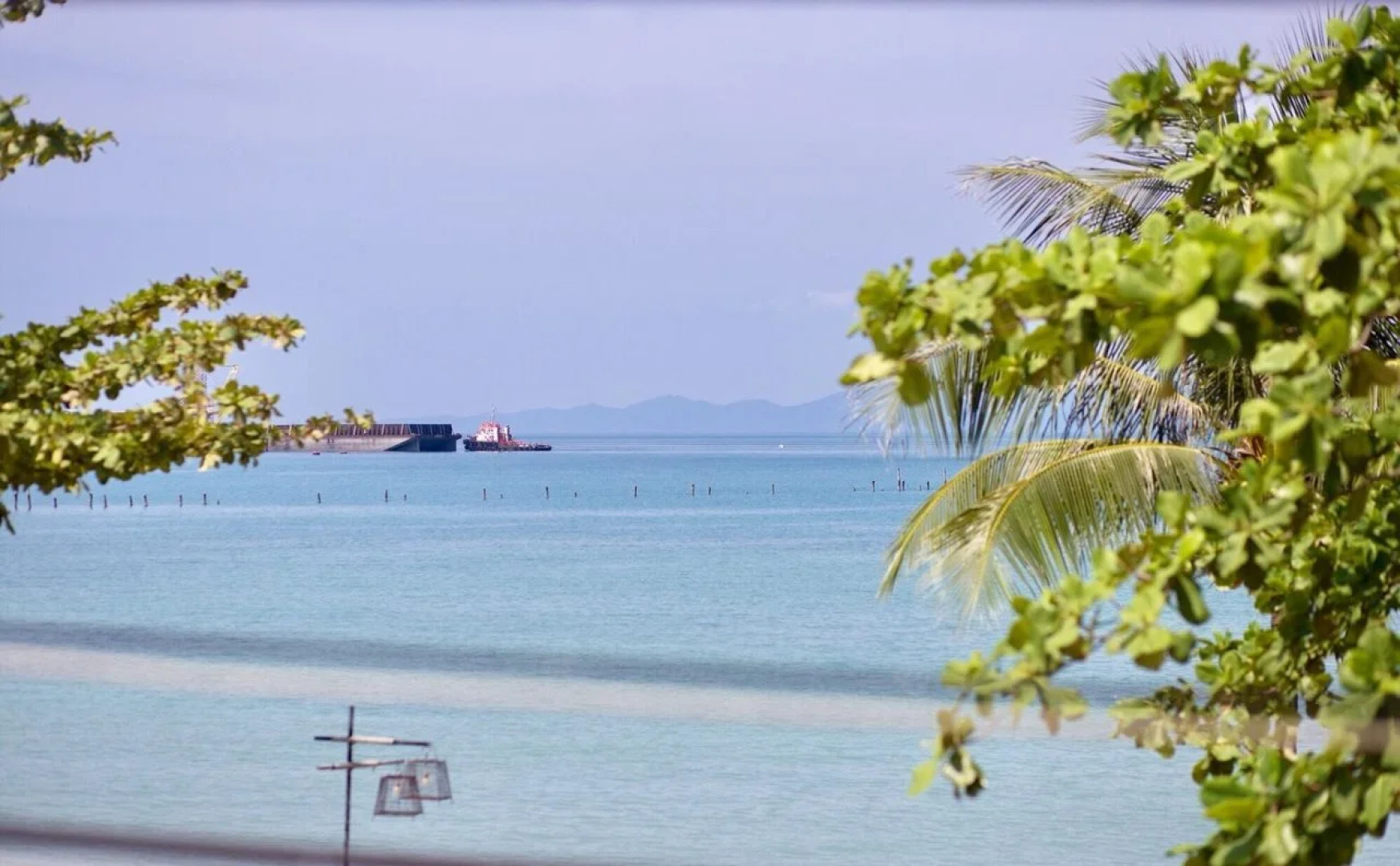 The Royhanna Beach House