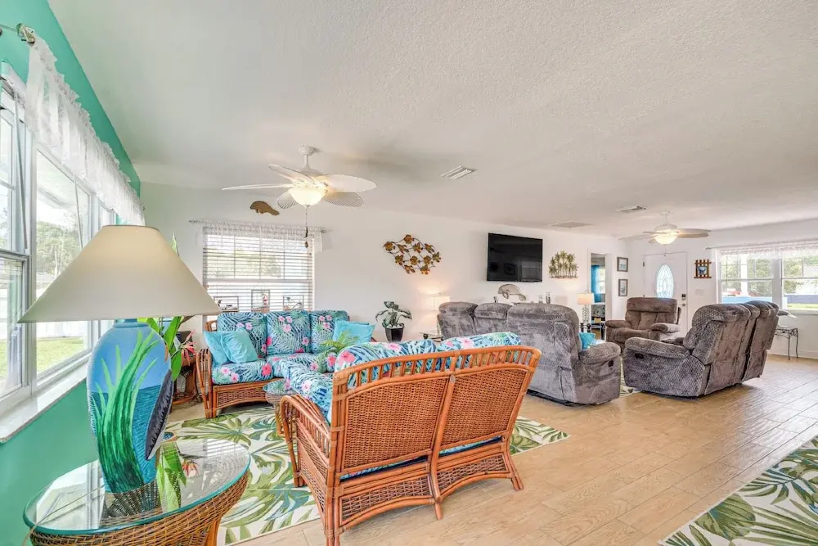 Boat Dock & Kayaks: Canalfront Home in Homosassa