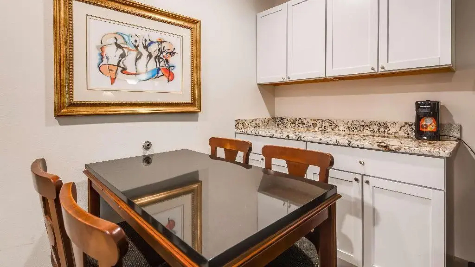 SureStay Hotel by Best Western Thomson