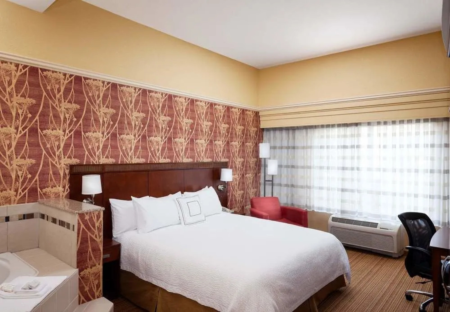 Courtyard Ventura Simi Valley