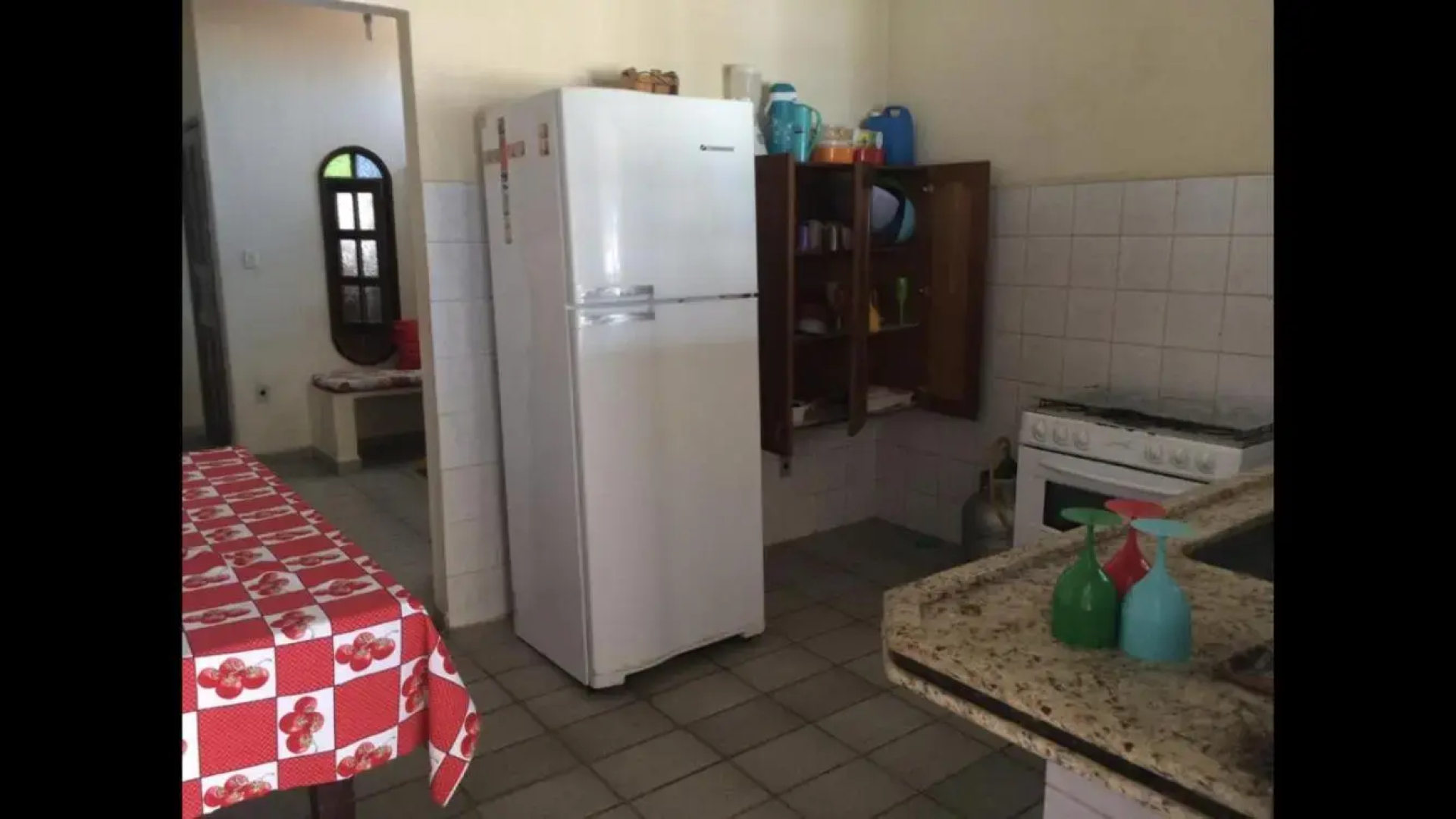 Casa Temporada Frente à Praia Piscina Ar cond Nova Viçosa VA