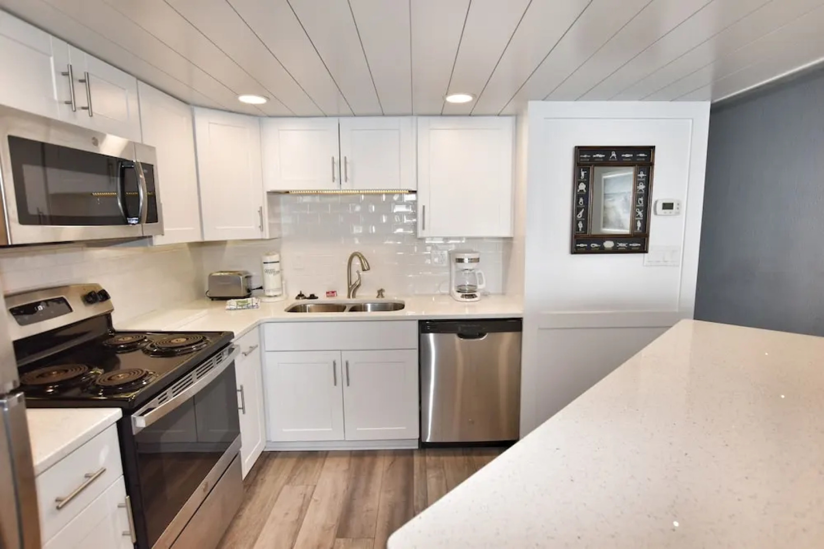 0903 Waters Edge Resort 1 Bedroom Condo by Redawning