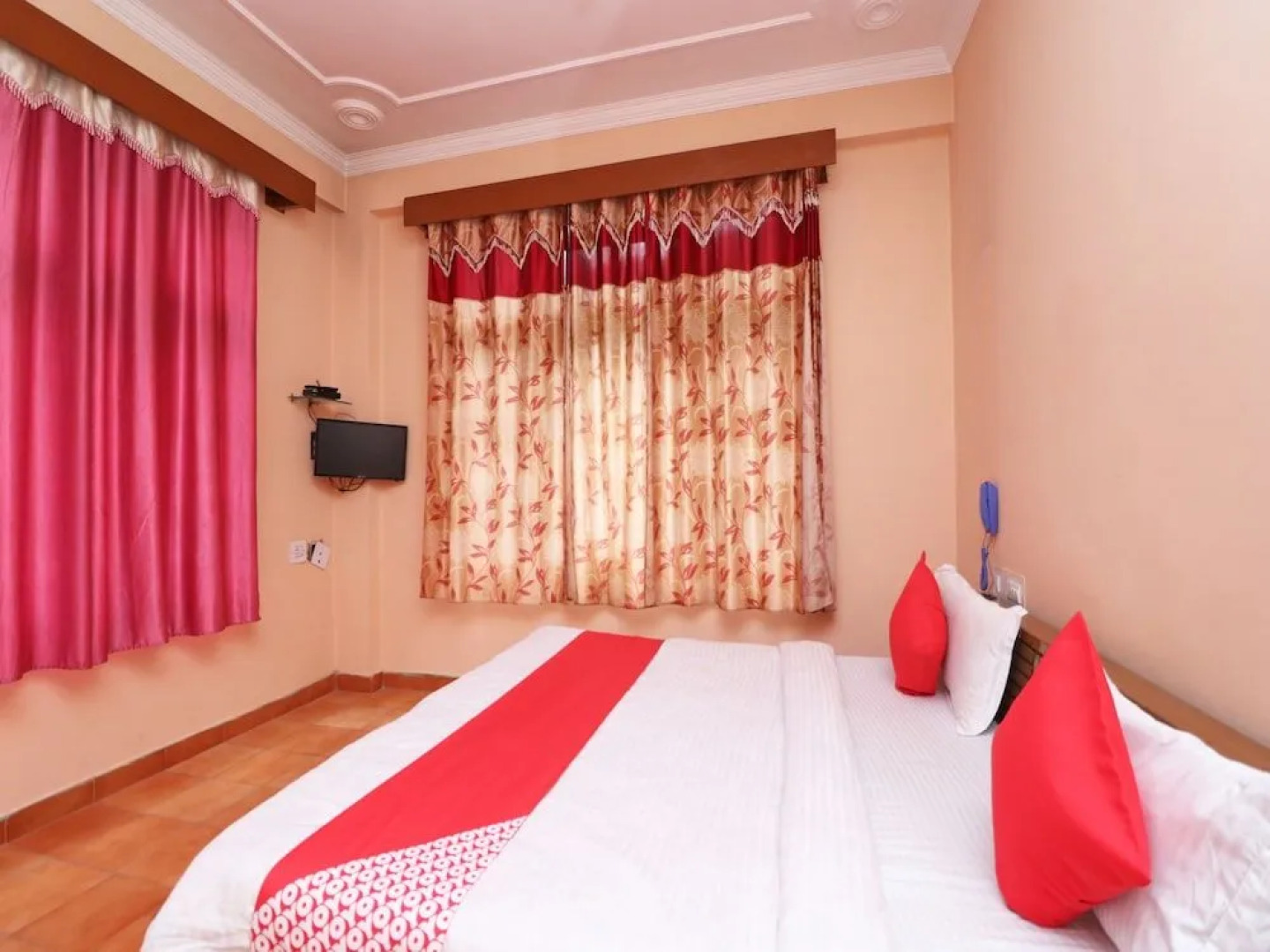 OYO 30229 Blue Diamond