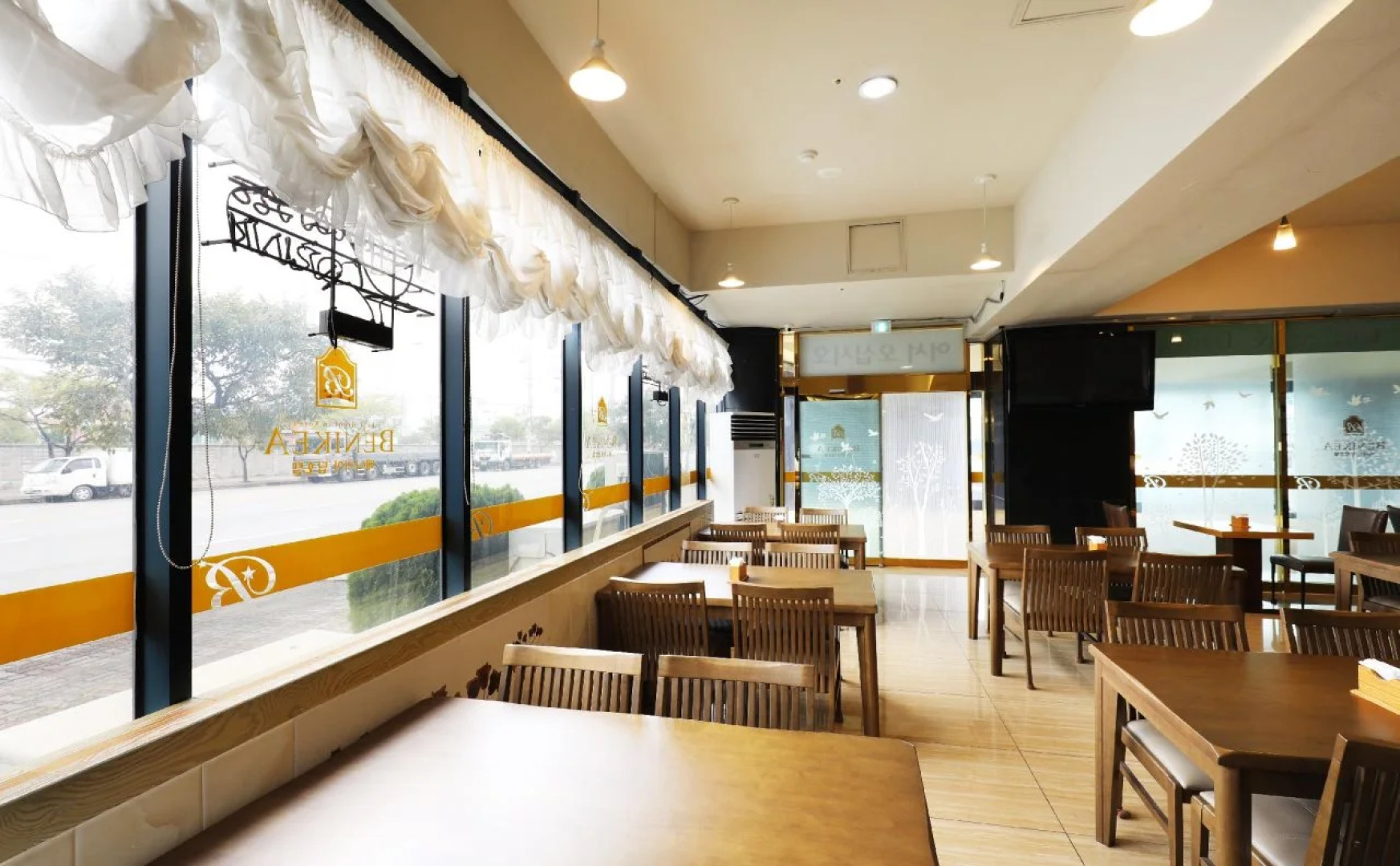 E.Kklim Classic Hotel