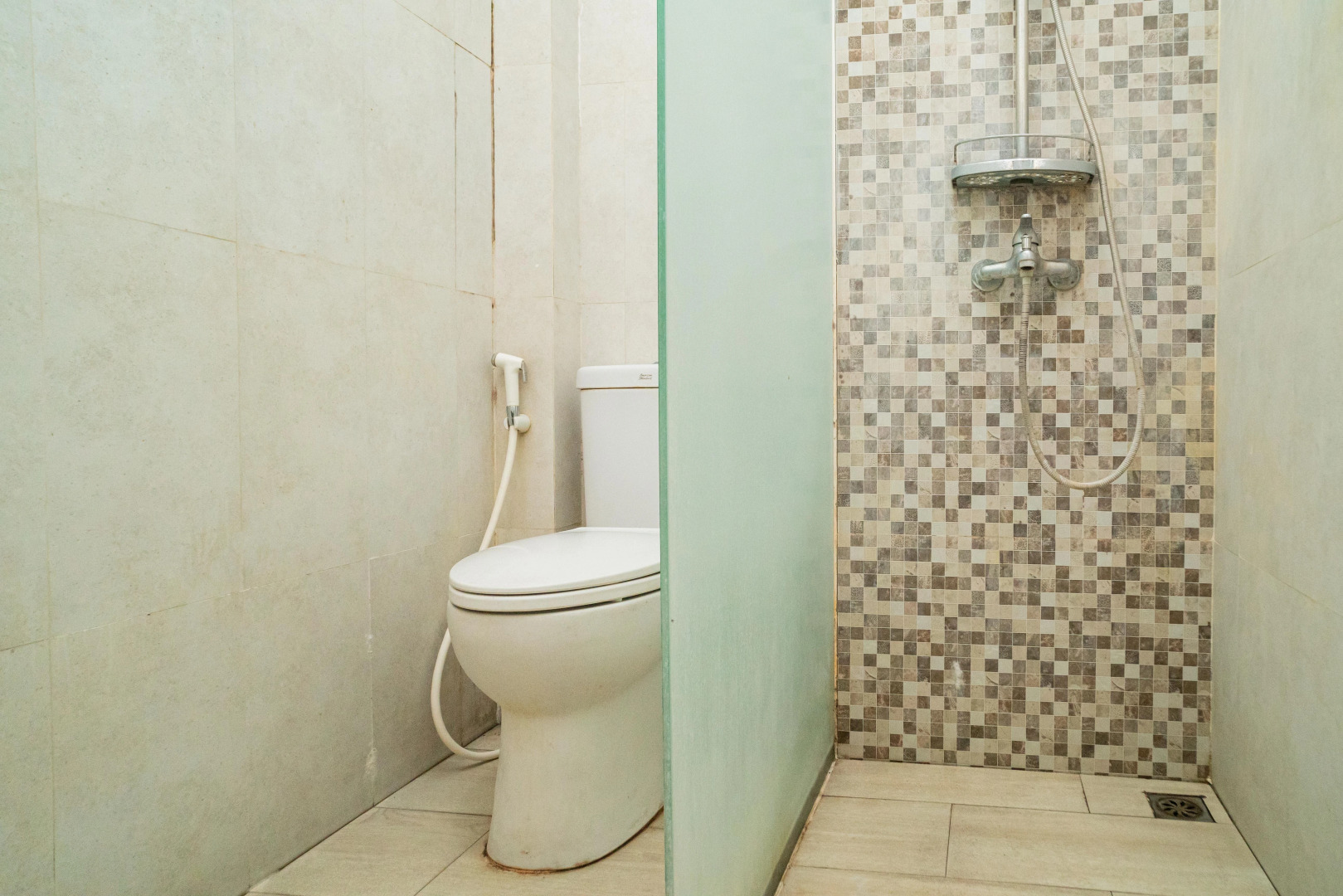 RedDoorz Plus Syariah @ Jalan Dokter Wahidin Bojonegoro