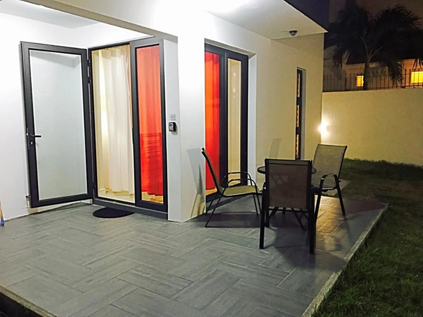 Sugareef West Coast Luxury Penthouse