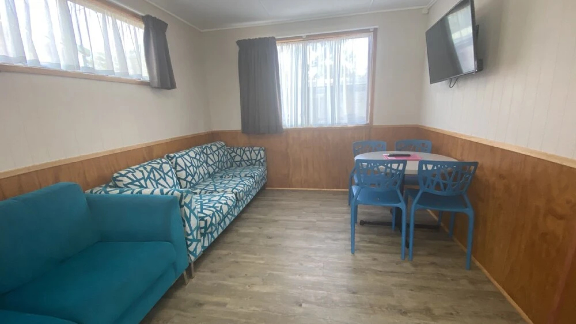 Twin Dolphins Holiday Park