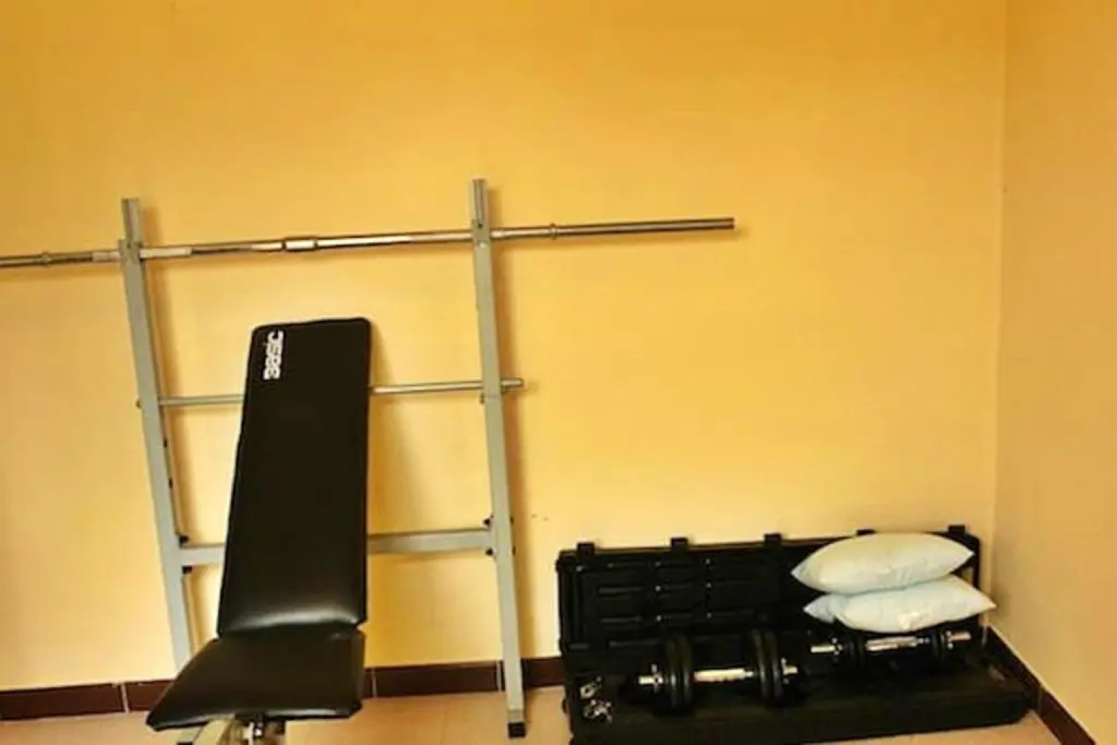 2 bedrooms house with shared pool and wifi at San Cristobal de La Laguna