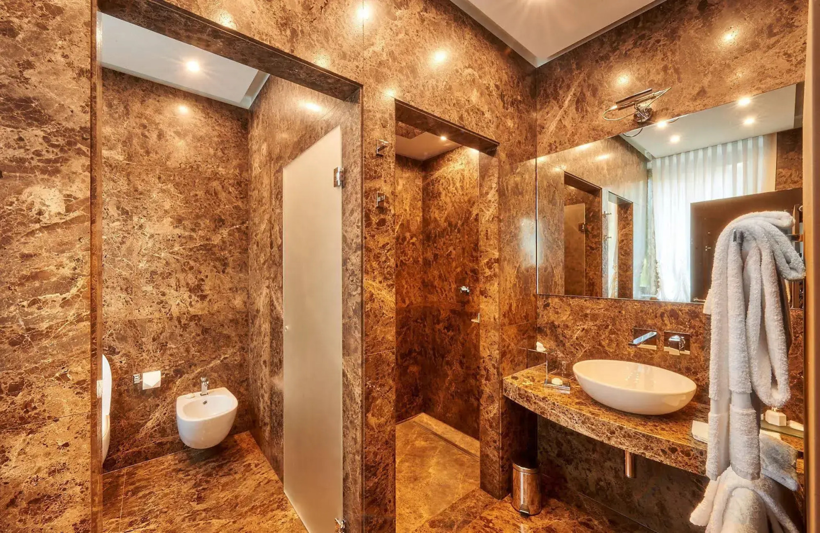 Villa Lario Resort Mandello