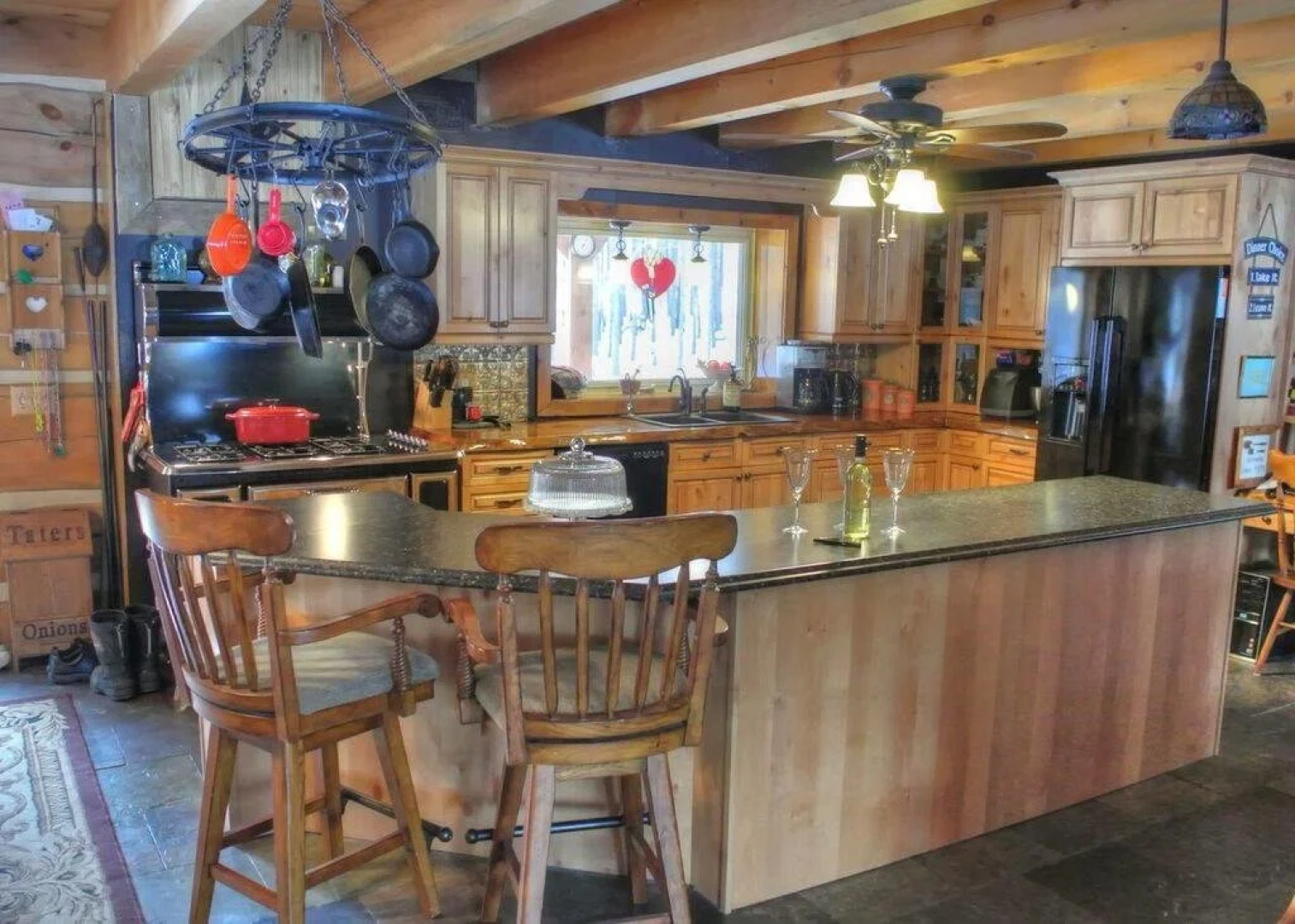 MoonStone Bed and Breakfast