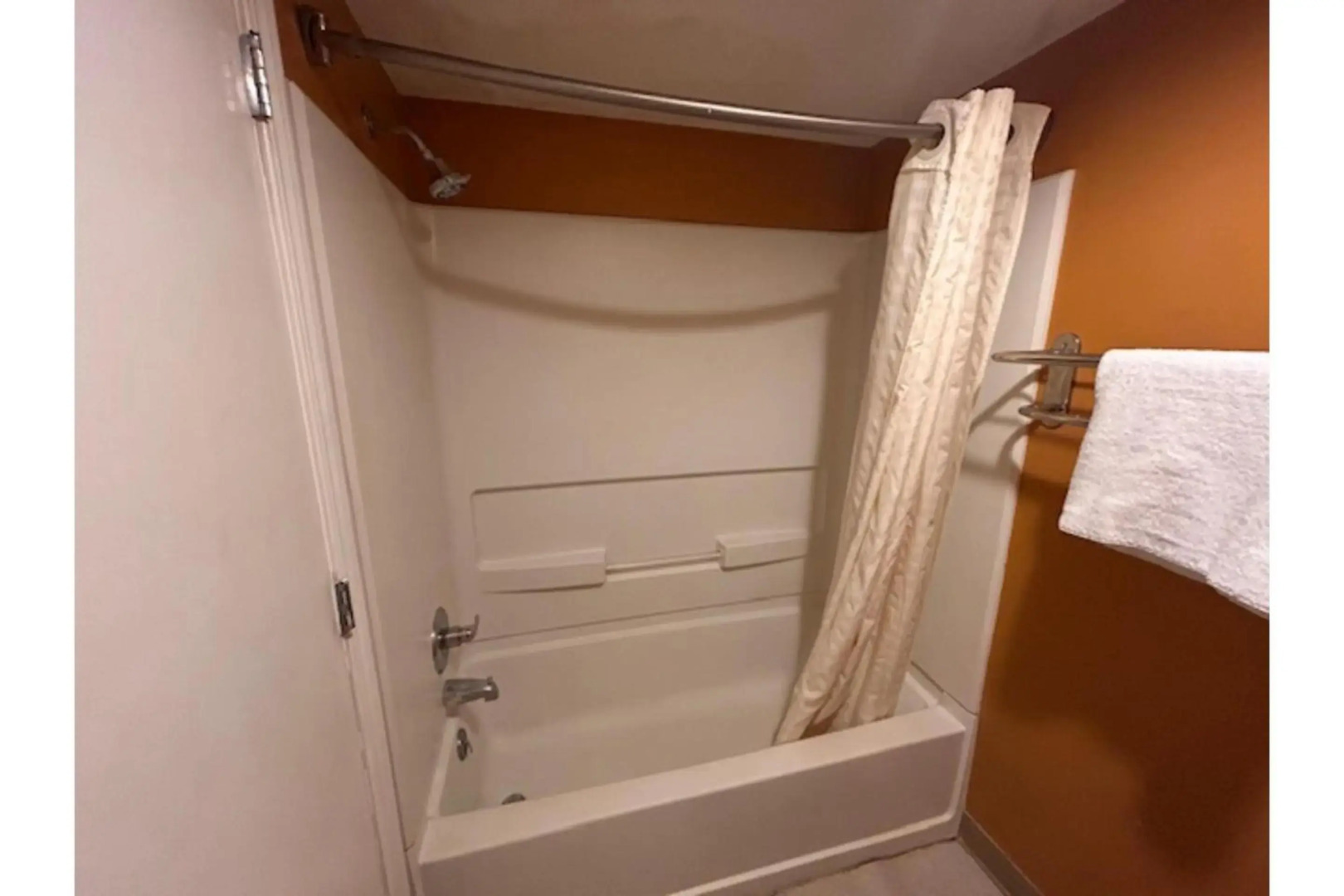 Coratel Inn and Suites By Jasper Anthony