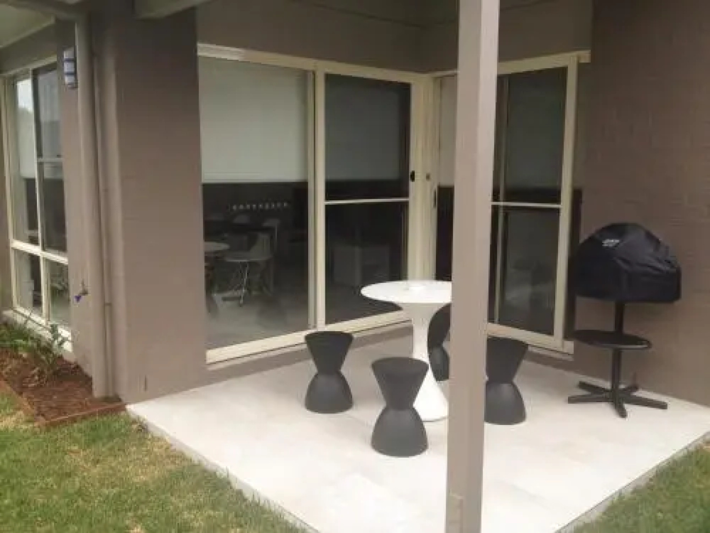Escape At Nobbys Executive Townhouse 1 74 Pacific Drive
