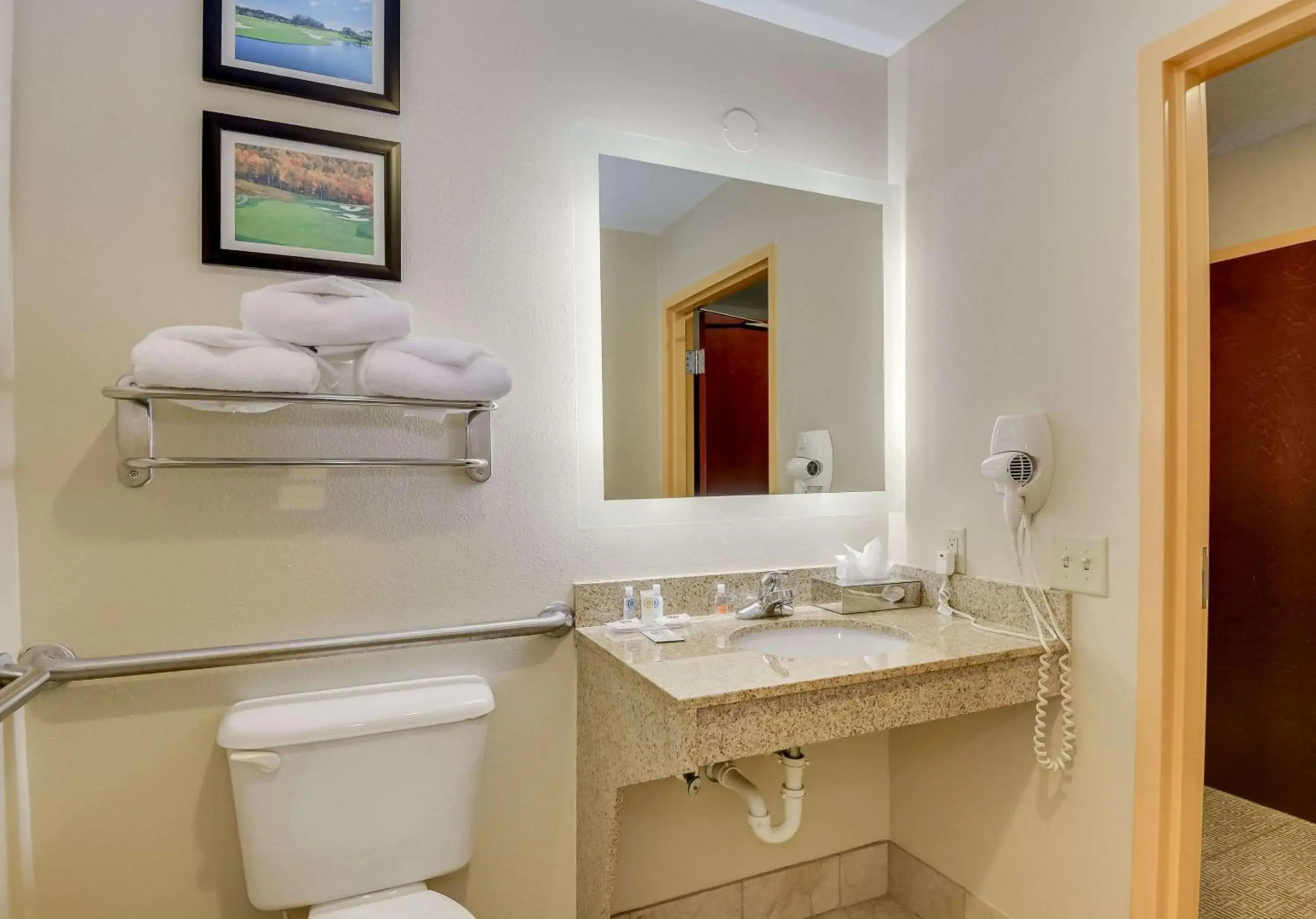 Comfort Inn & Suites Augusta Fort Gordon Area