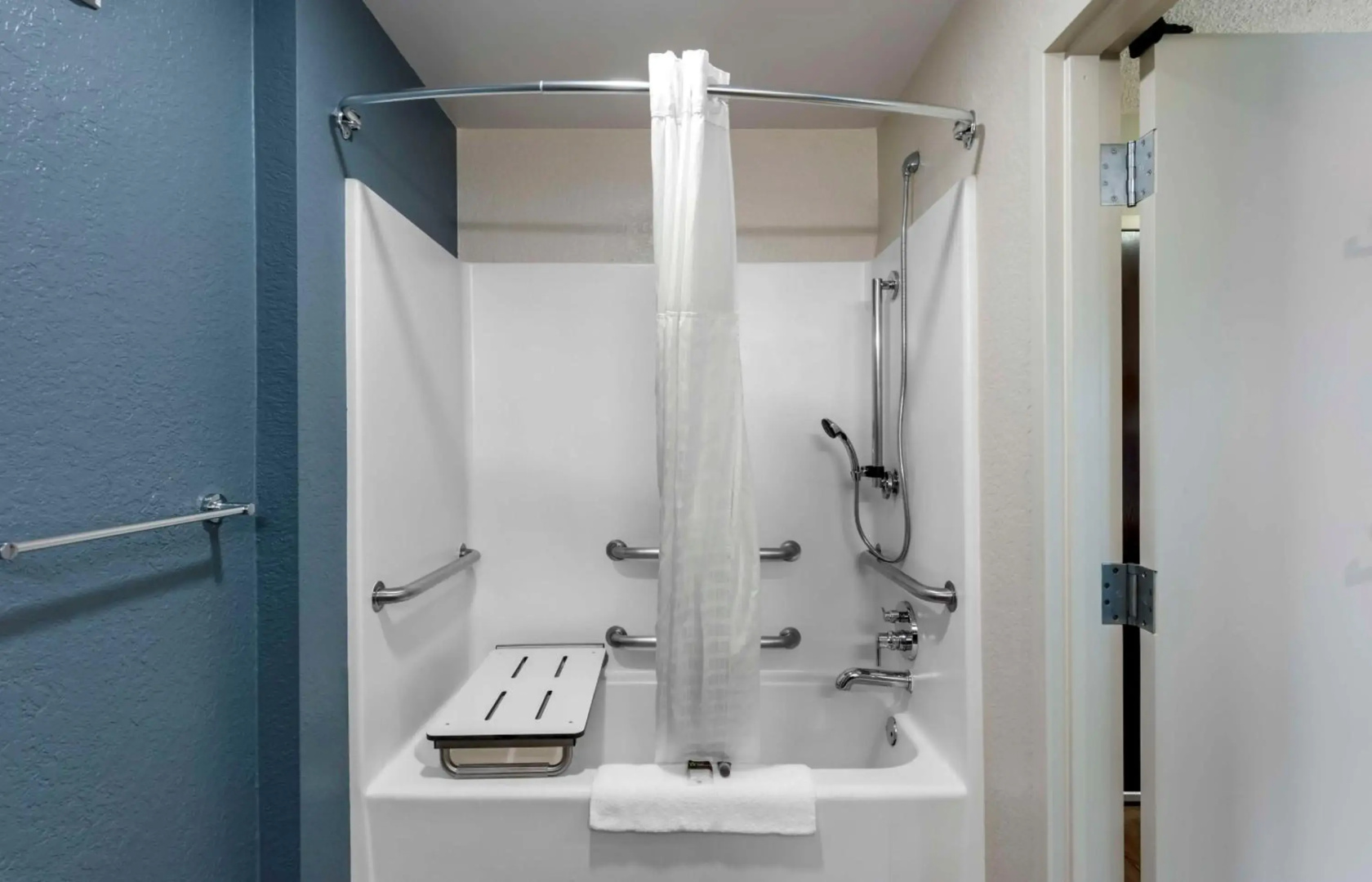 Extended Stay America Suites Oakland Alameda Airport