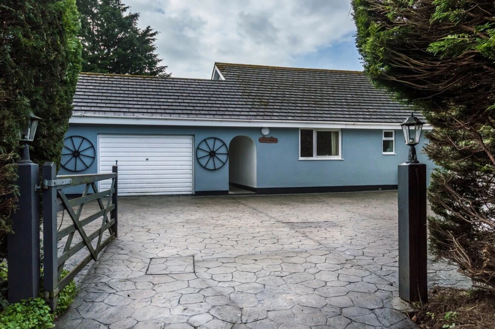 The Old Orchard - 3 Bedroom - Lamphey