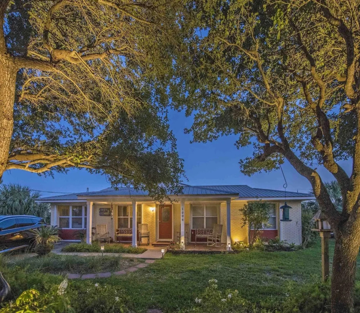 1006 PANFERIO DRIVE - Three Bedroom House