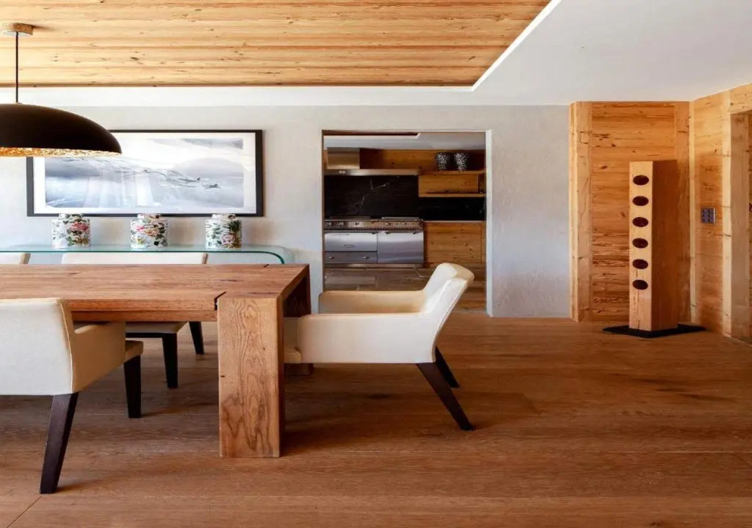 Regent Retreat by MC