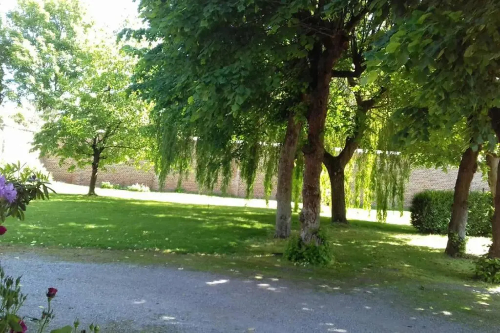 Au coeur des remparts, residence du château*