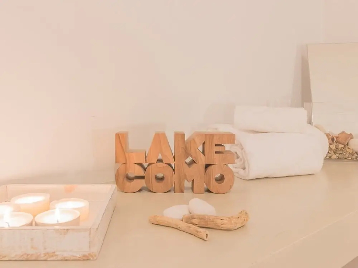 Sunset Flat Varenna Pino