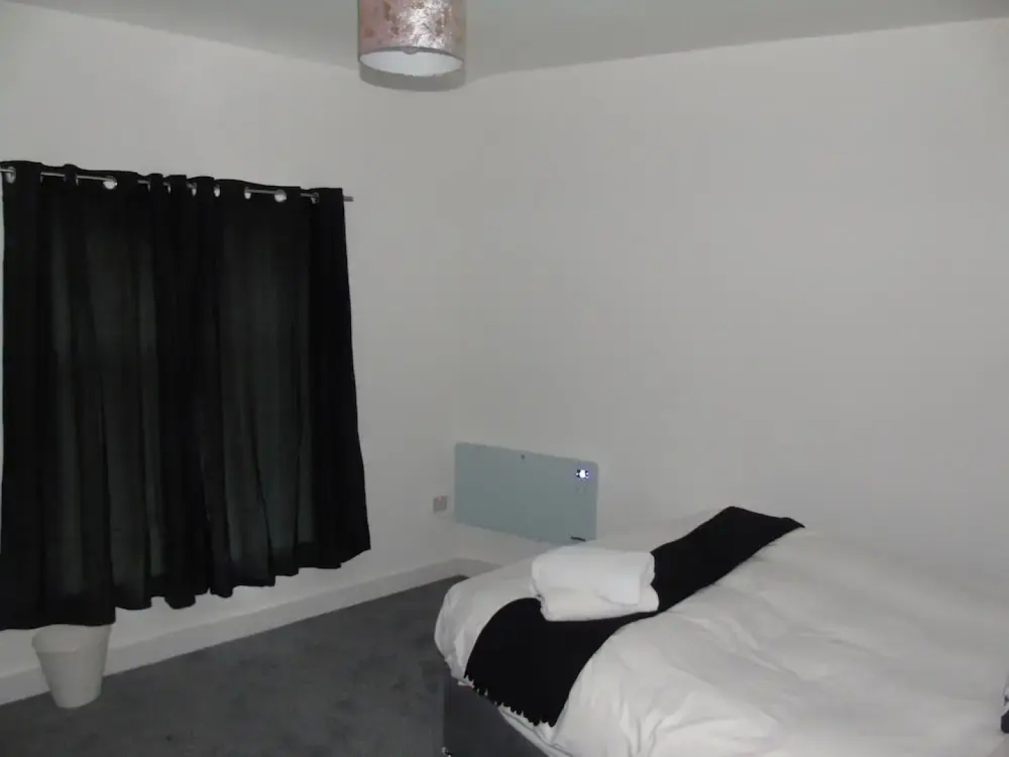 Captivating 1-bedroom Apartment in Bolton