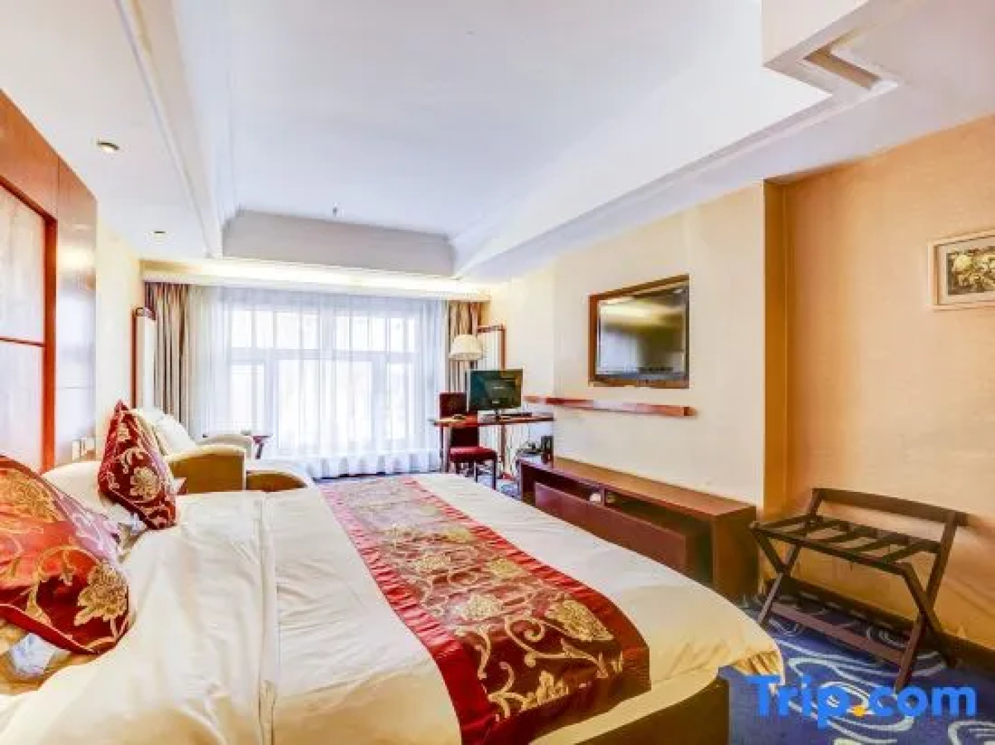 Kunlun Hotel