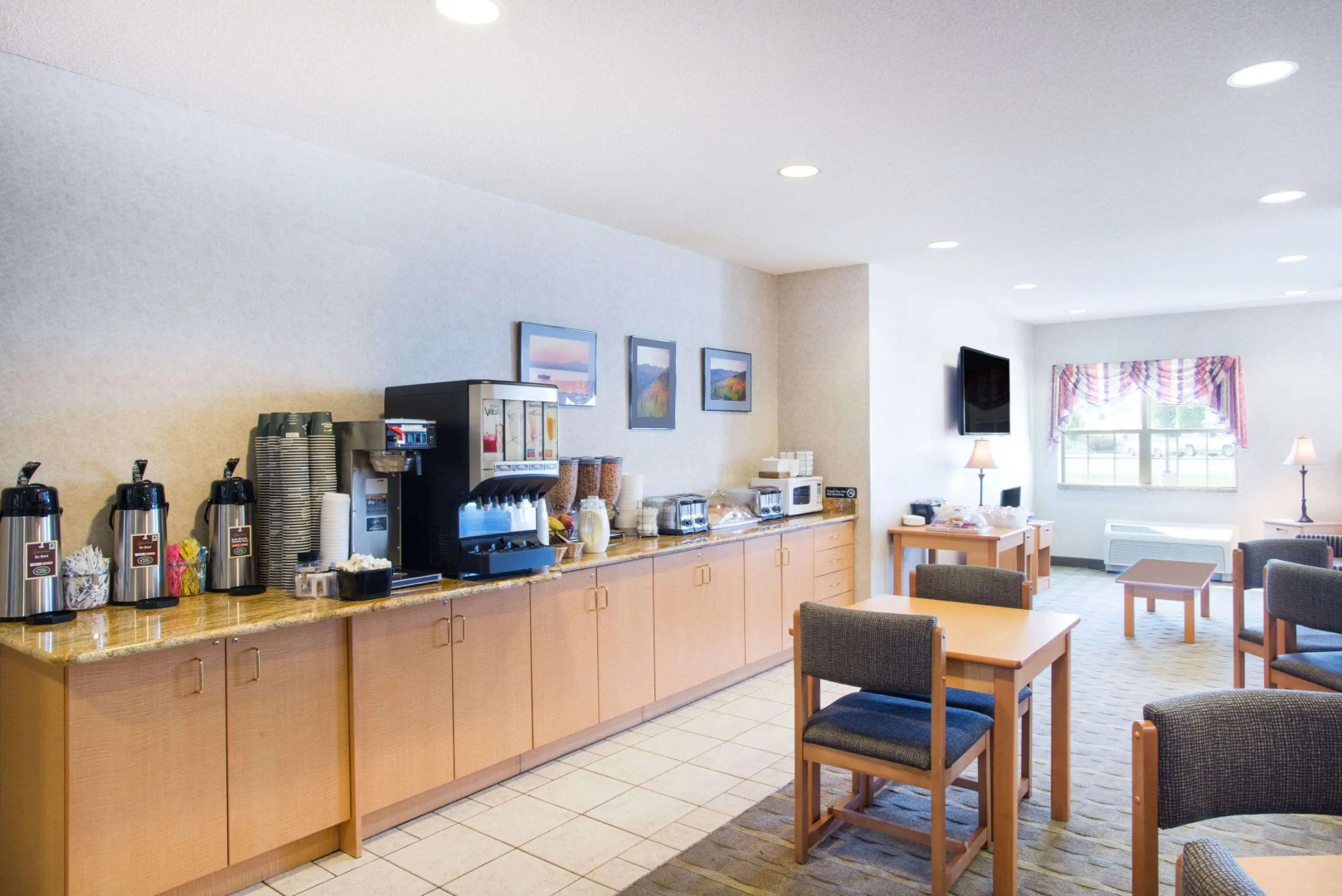 Microtel Inn & Suites by Wyndham Plattsburgh