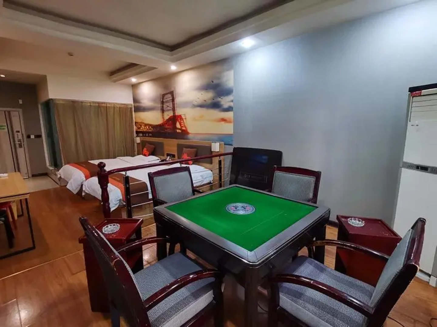 Jun Hotel Hubei Jingmen Shayang County Bus Station