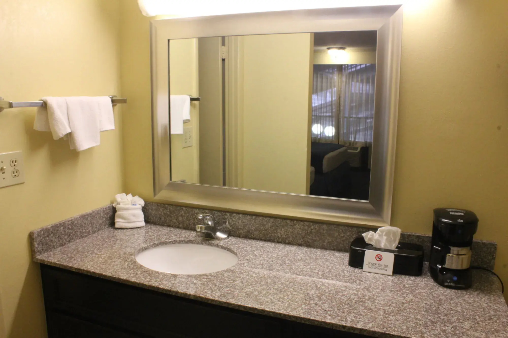 Best Western Toni Inn
