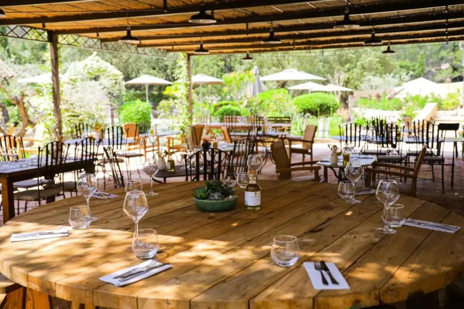 Hotel La Bastide dEygalières