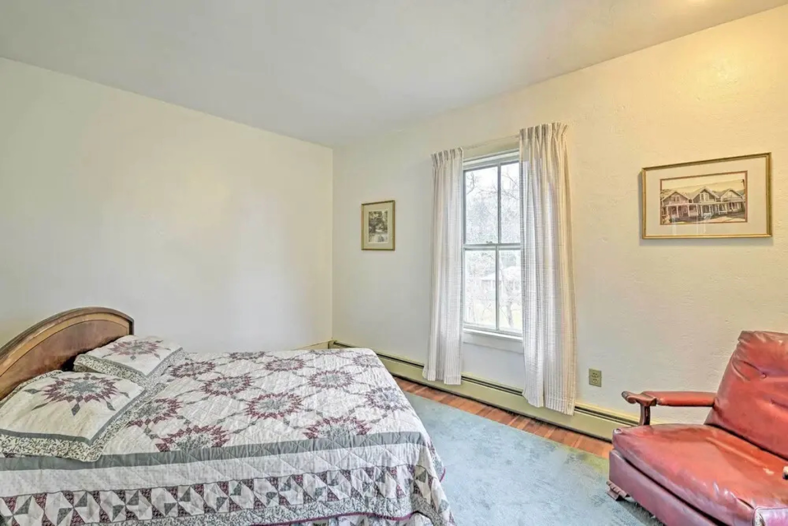 Apt on Vineyard Haven Near Nantucket Sound!