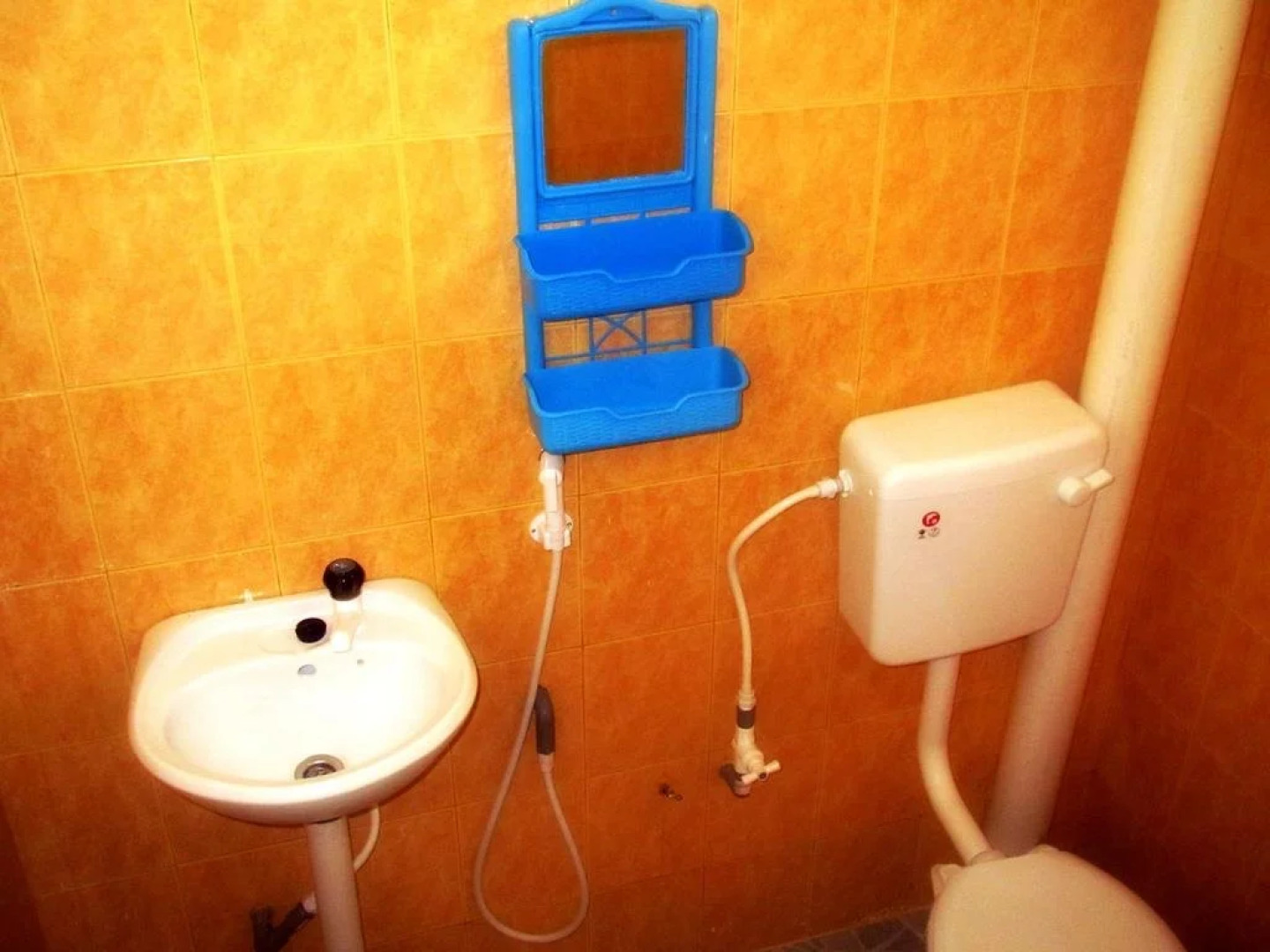 OYO 89419 Riverside Greenery Inn