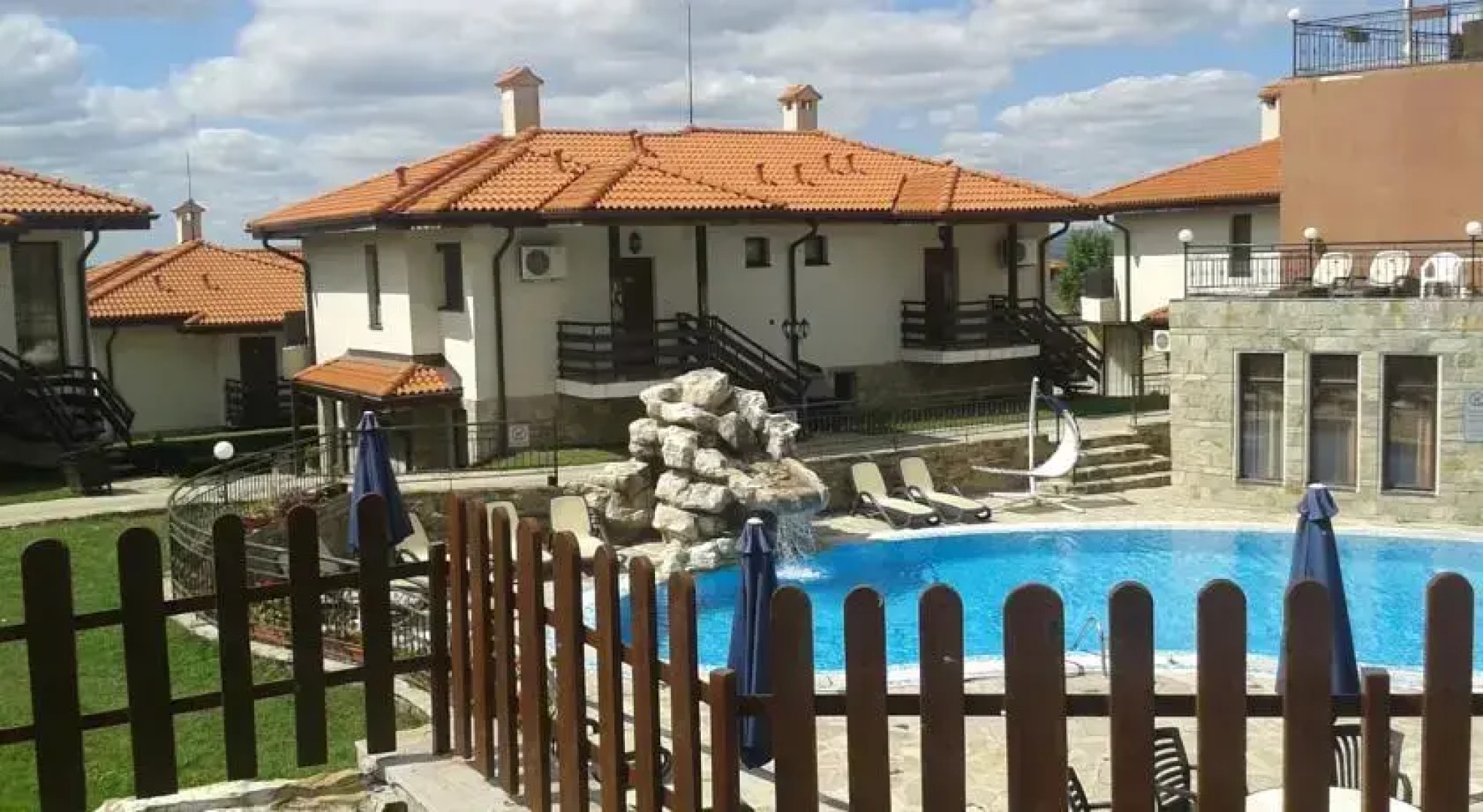 Monicspaclub Wellness in Bayview Villas