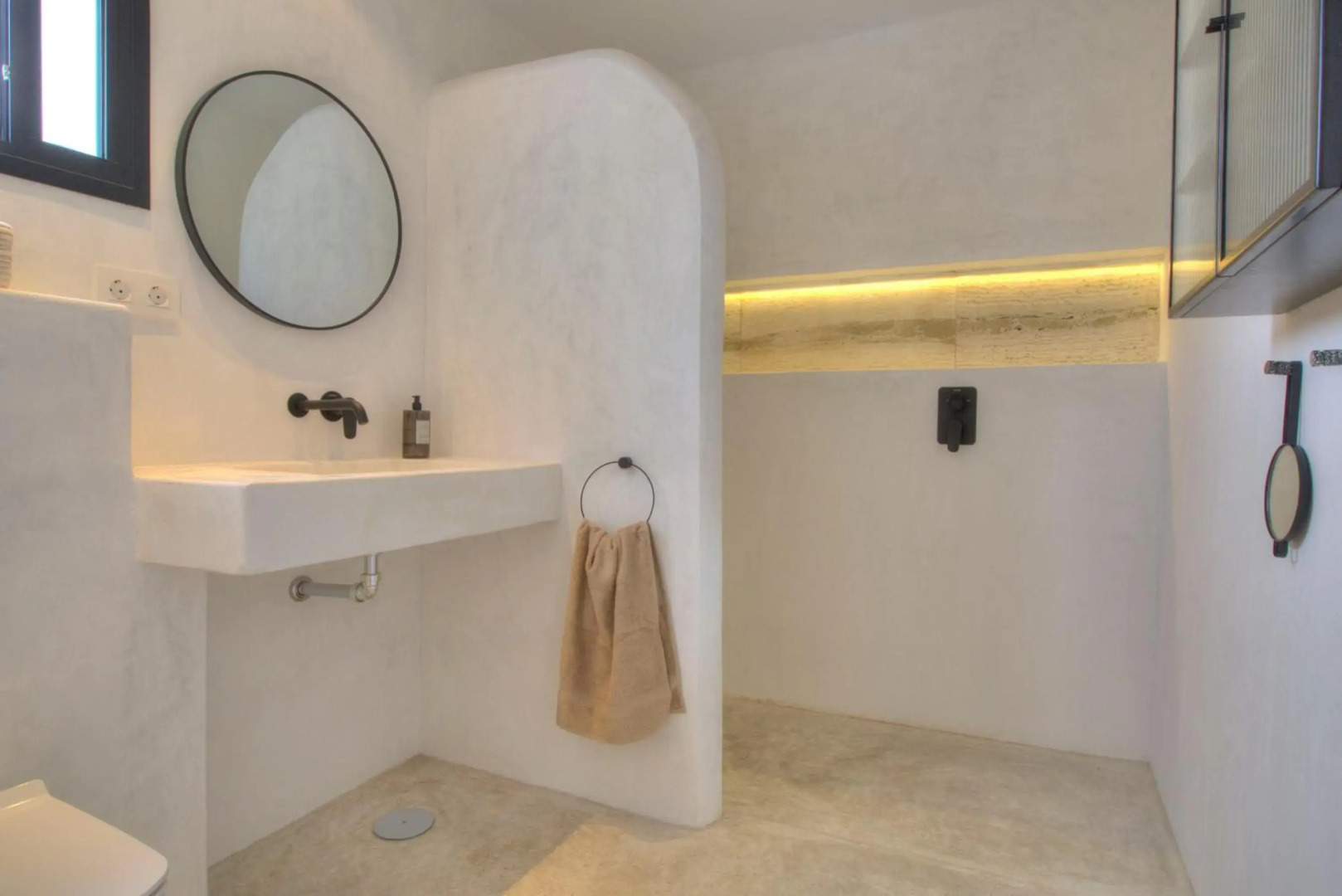 Villa Mas Tranquila - A stylish villa with pool 150 m from the beach