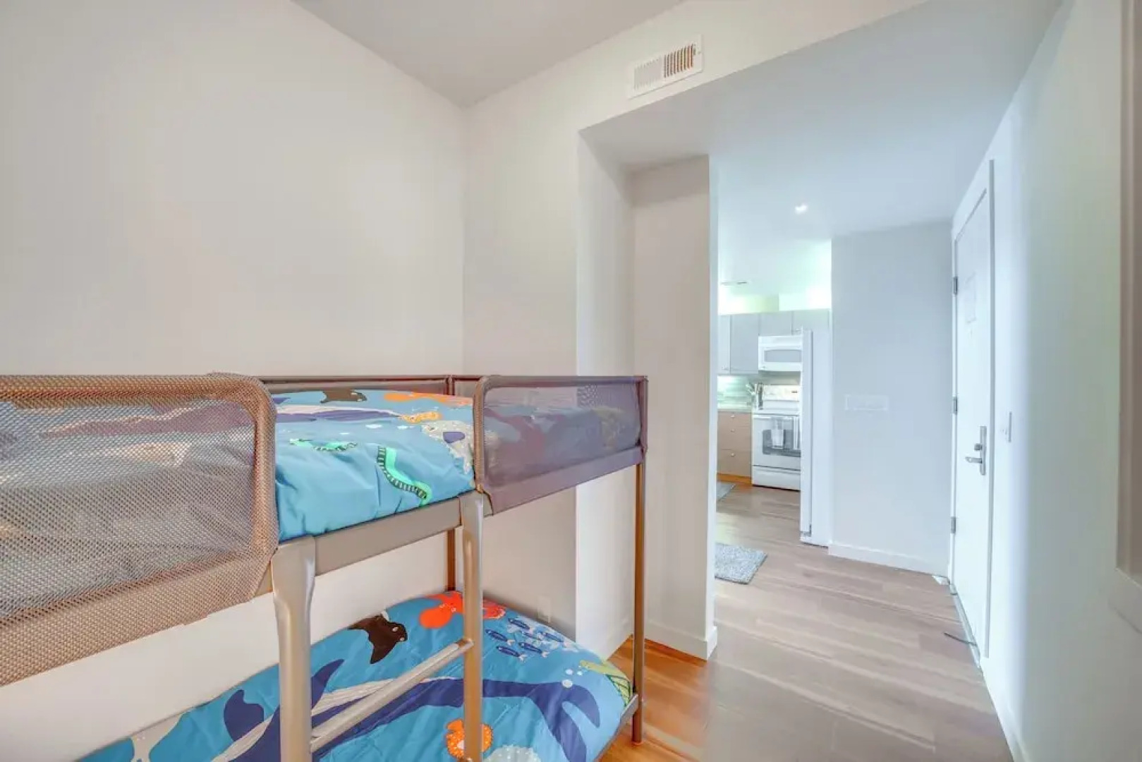 Walk to Lake Chelan: Top-level Waterfront Condo