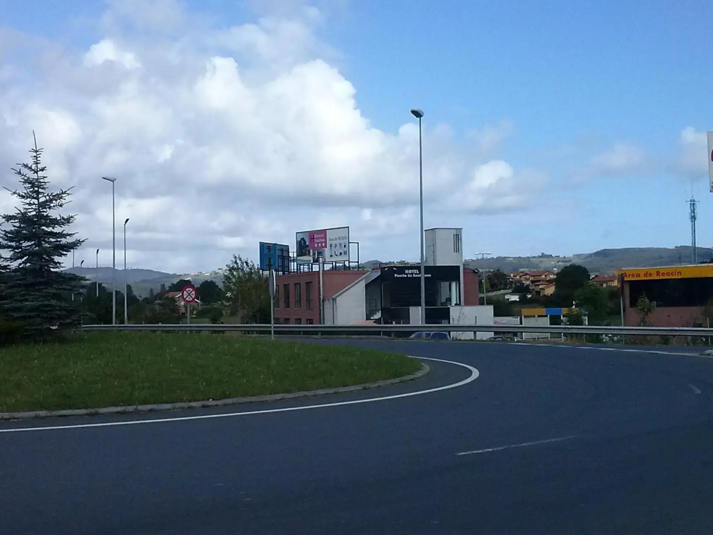 Hotel Puerta De Santillana